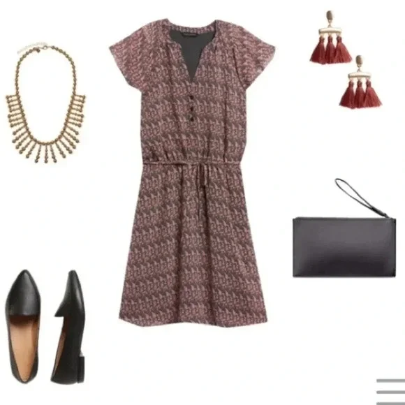 Banana Republic Flutter-Sleeve Fit-and-Fla… - Picture 6 of 9